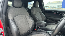 MINI Hatchback 135kW Cooper S Level 2 33kWh 3dr Auto Electric Hatchback